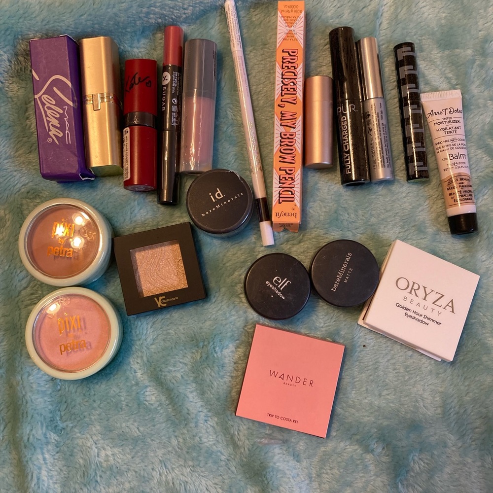 NIP Name Brand Makeup 💄 Bundle - BareMinerals, Elf, Oryza and more